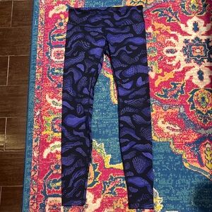 Lululemon Wunder Under legging III warp super purple black size 8 31” inseam